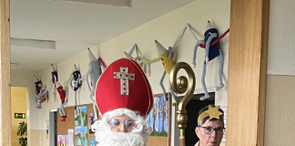 Der Nikolaus auf Besuch | Miklavž na obisku v šoli